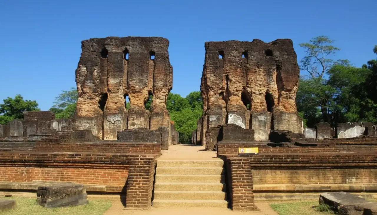 Polonnaruwa Royal Palace